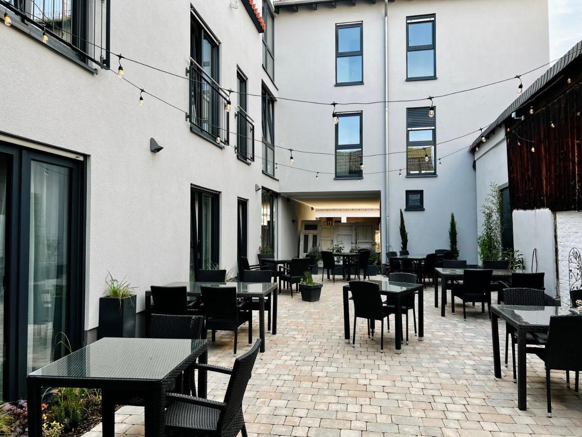 Hotel Drei Hoefe Friedrichsdorf Exteriör bild